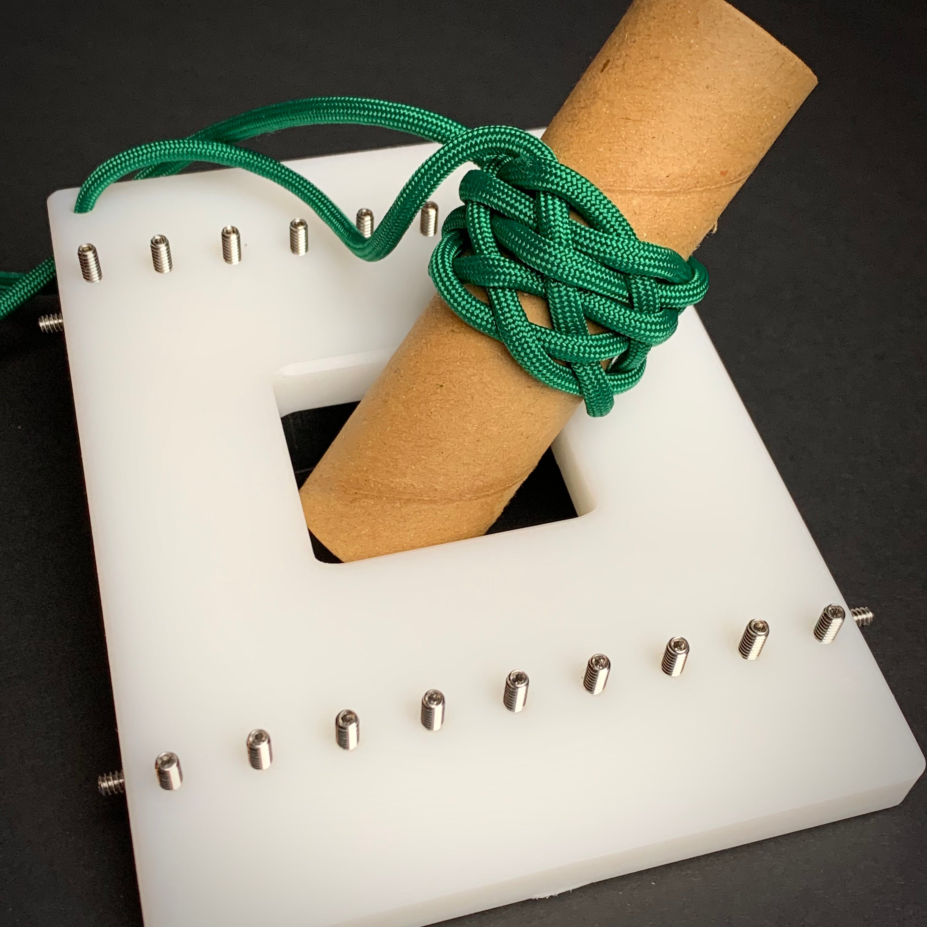 Turks Head Jig for Paracord Decorative Knots